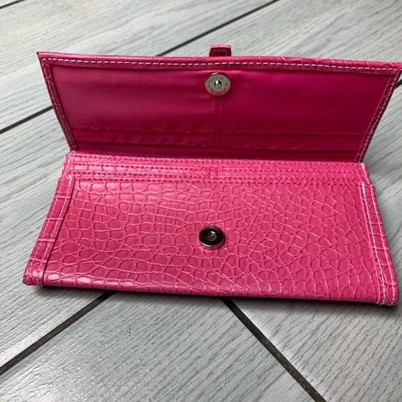 ✨💖 Pink Croc Cookie Lee FS Wallet 💖✨ - Picture 7 of 8